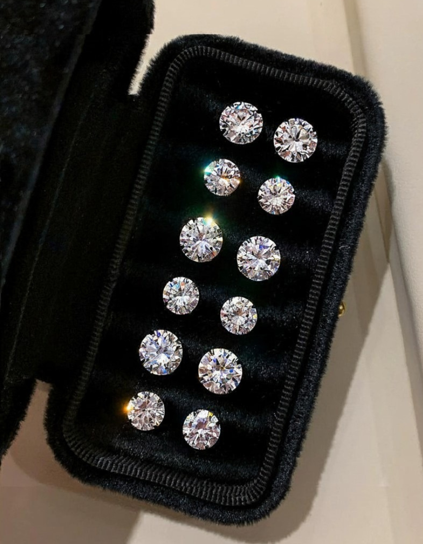 D Color Moissanite Solitaire Stud Earrings