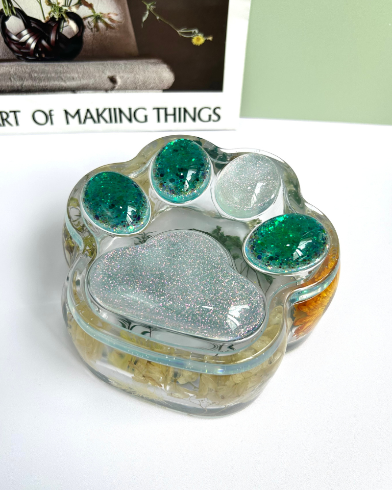 Green Forest-Themed Trinket Box