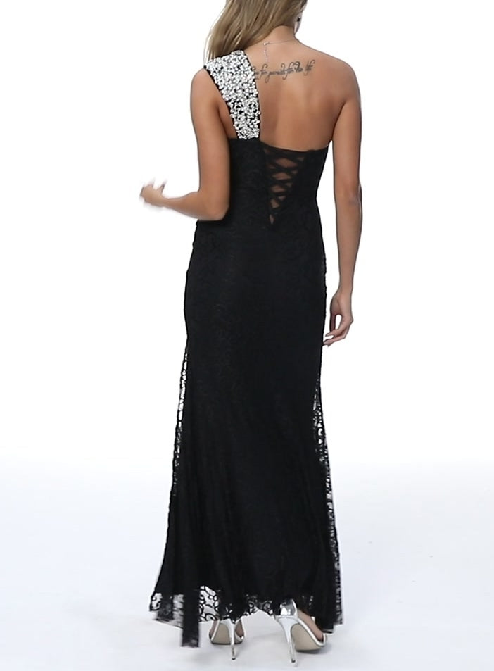 Exclusive - Lace & Sequins